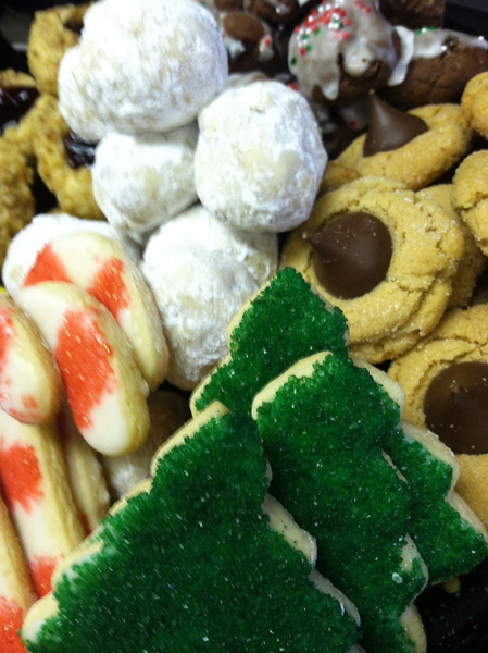 Dessert and cookie display